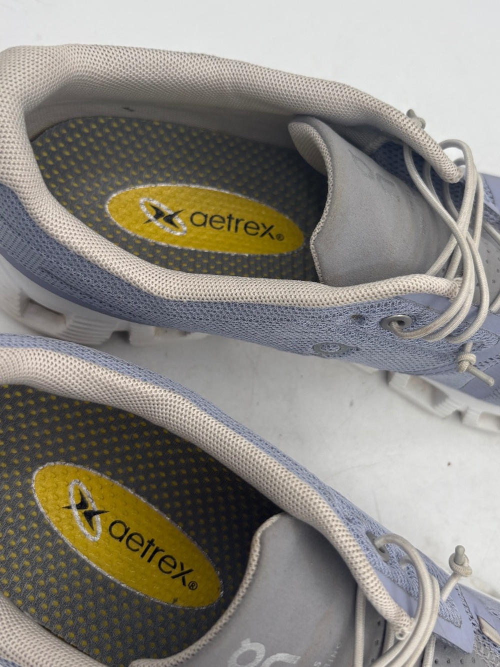 On Cloud 5 Slip On Running Shoe Purple White Size 9.5 w/ Aetrex Train Orthotics - Picture 6 of 15